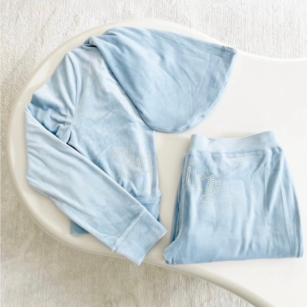 Juicy Couture Velour Tracksuit Set - Picture 6 of 6